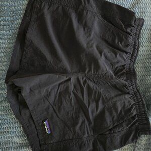 Patagonia Women's Black Baggies Short - 5 inch, Small